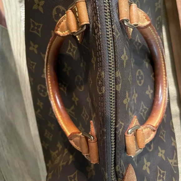 Louis Vuitton Speedy 35 Monogram - Picture 12 of 15
